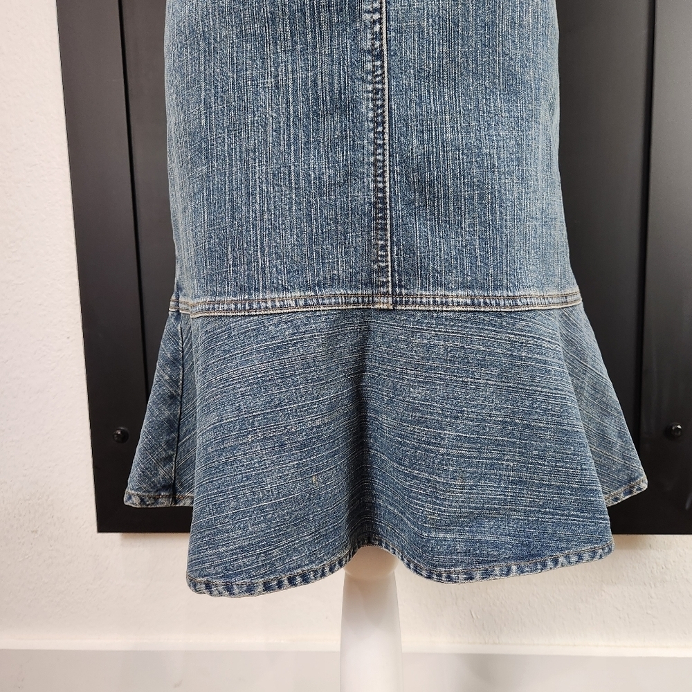ANN TAYLOR LOFT Y2K STRETCH JEAN SKIRT WITH RUFFLE SIZE 8 - Picture 4 of 7